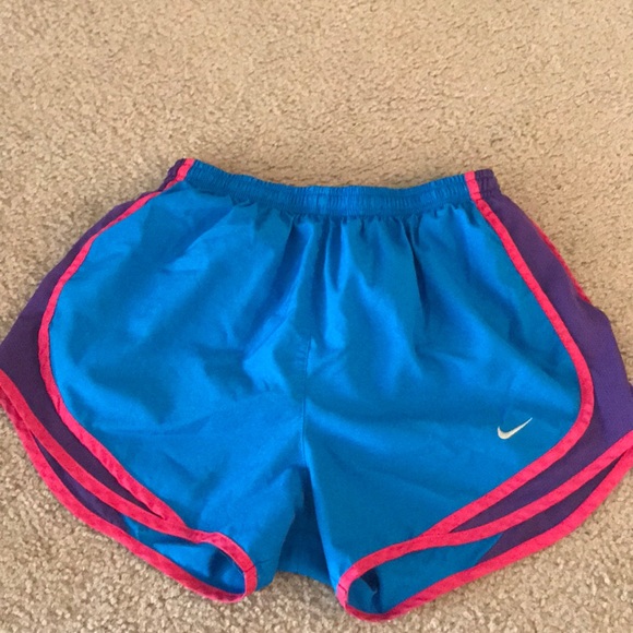 Nike Shorts - Picture 1 of 1